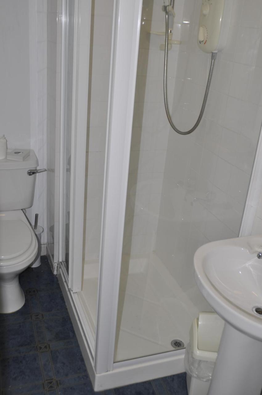 West Loch Hotel West Tarbert  Екстериор снимка